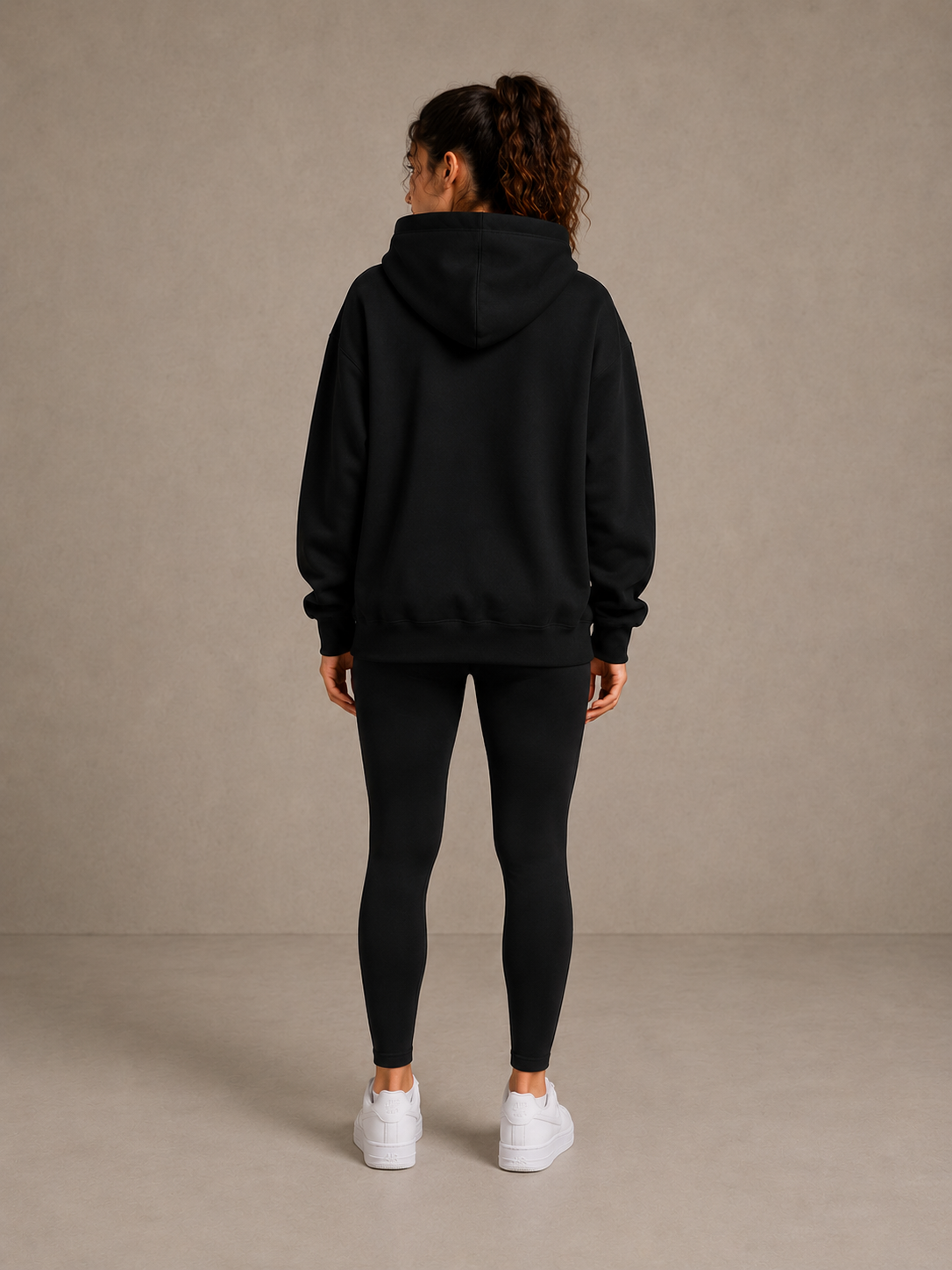 MAHWO Black Oversize Hoodie
